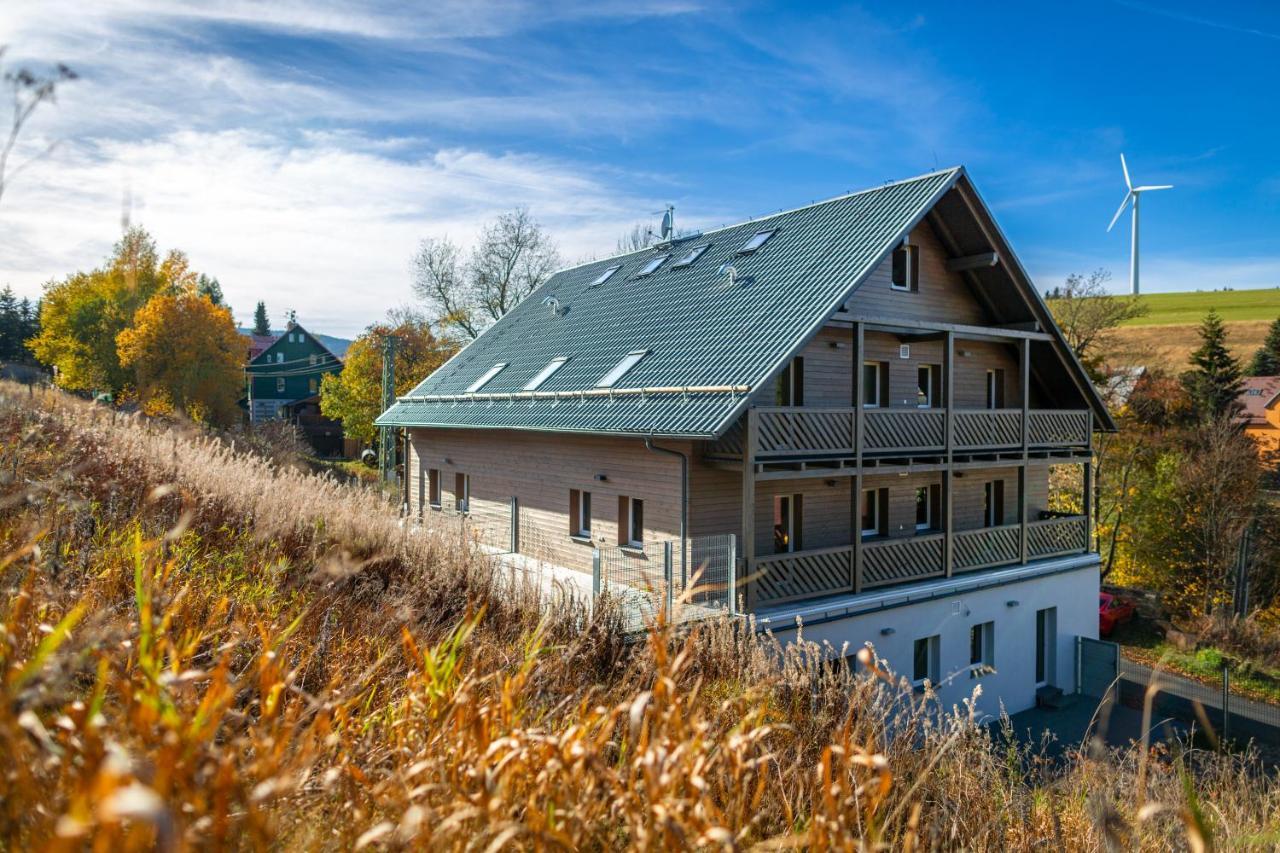 Krusnohorske Strane Apartman Loučná pod Klínovcem Kültér fotó